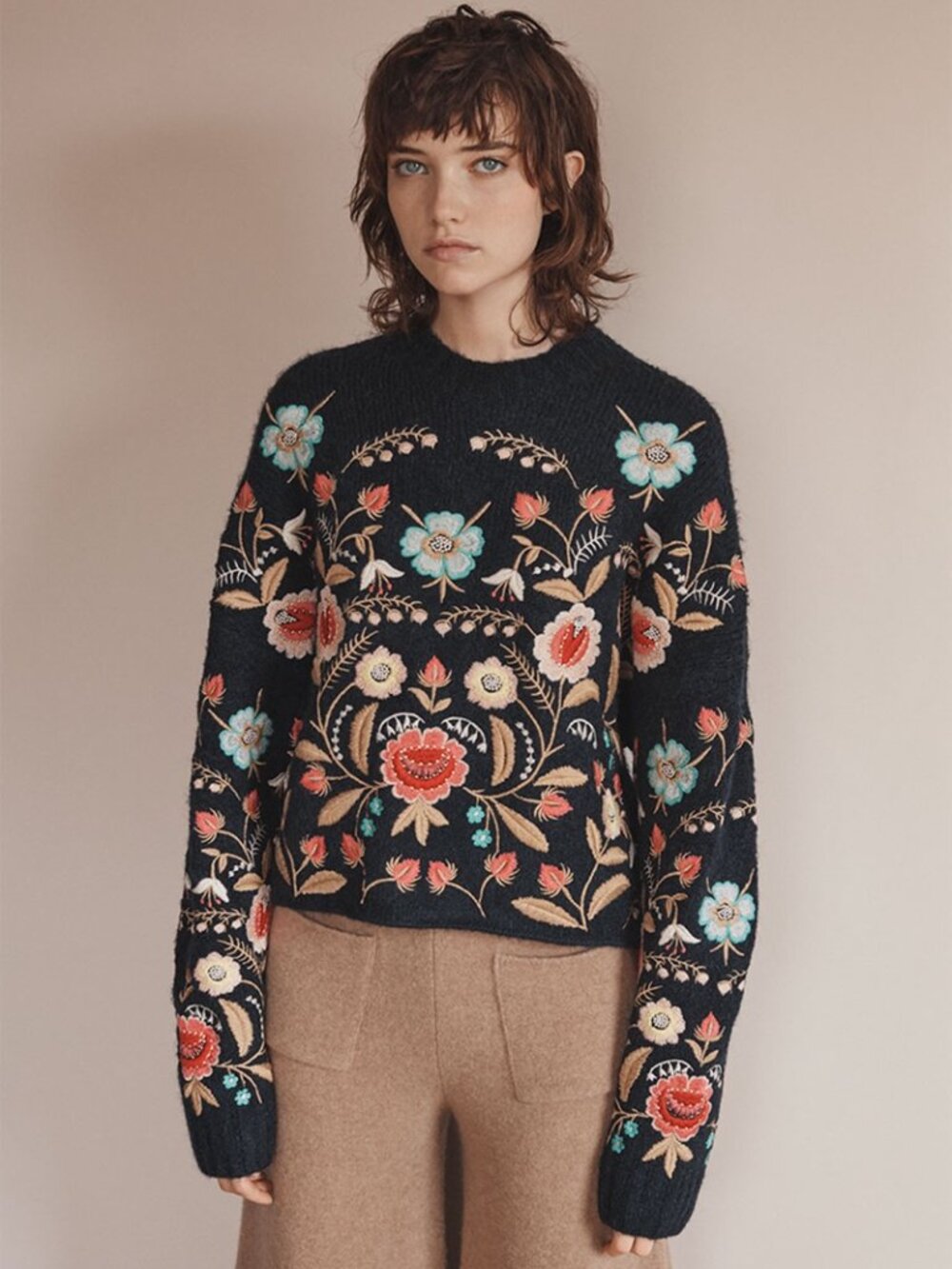 RARE Zara floral embroidered sweater